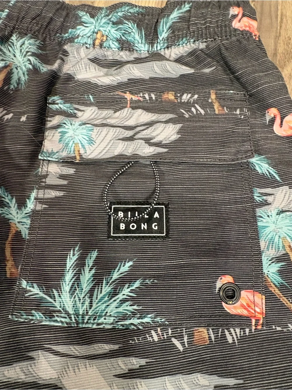Billabong Recycler Board Shorts Men’s Sz Small Gray Flamingo Print Beach Novelty
